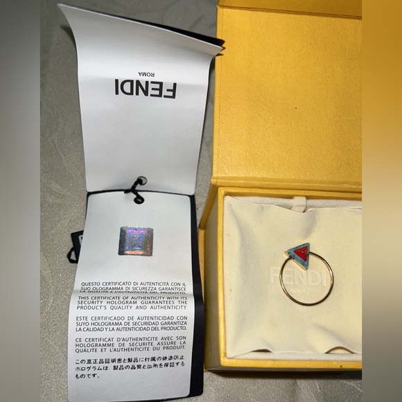 Fendi Ring - Picture 4 of 8